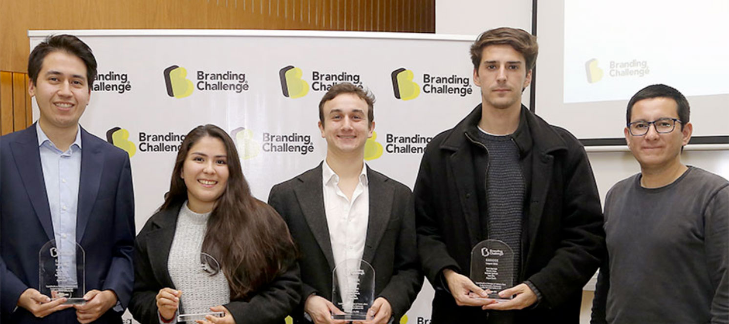 Estudiantes de Ingeniería Comercial UC logran el primer lugar en el concurso “Branding Challenge”