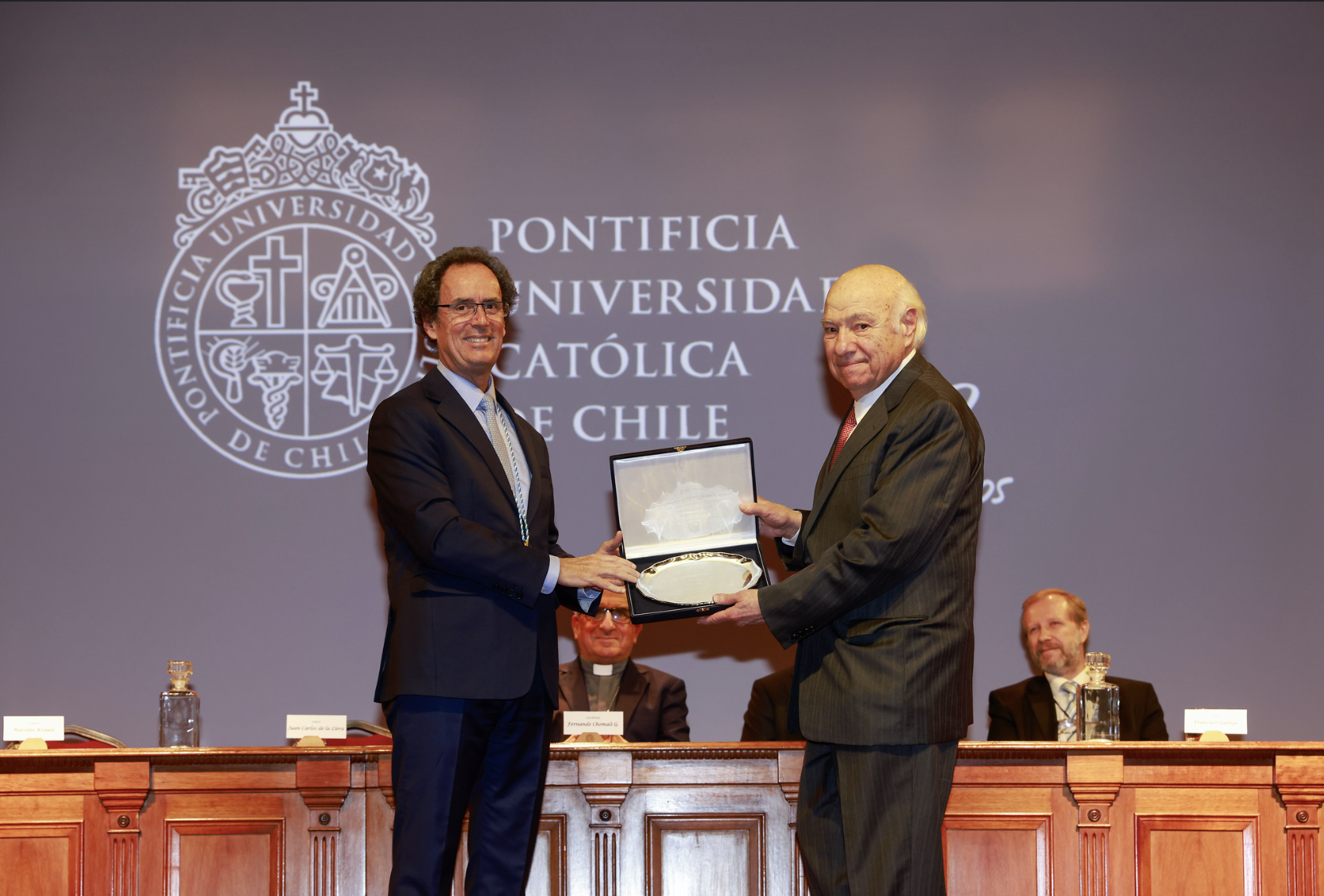 Vittorio Corbo, nuevo Profesor Emérito UC: un formador de generaciones de economistas