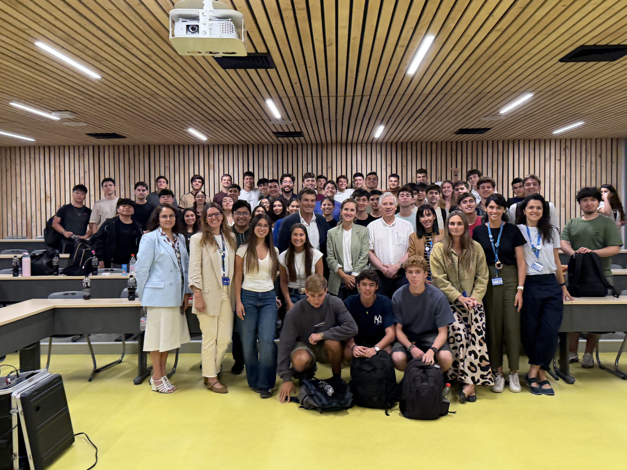 El liderazgo con propósito de Bernardita Yuraszeck y su impacto en la educación chilena